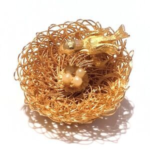 Vintage Direction One Gold Tone Bird Nest Wirework Brooch